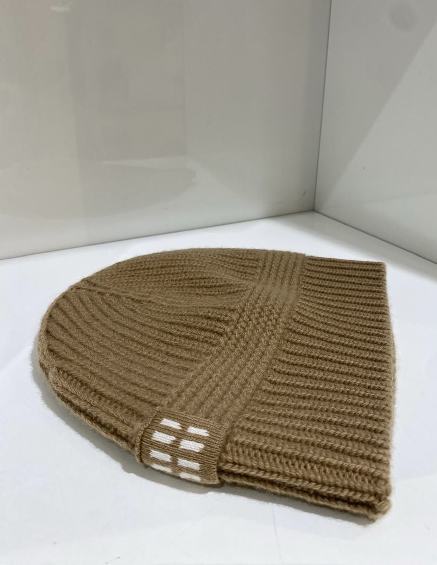 Шапка смотреть фото