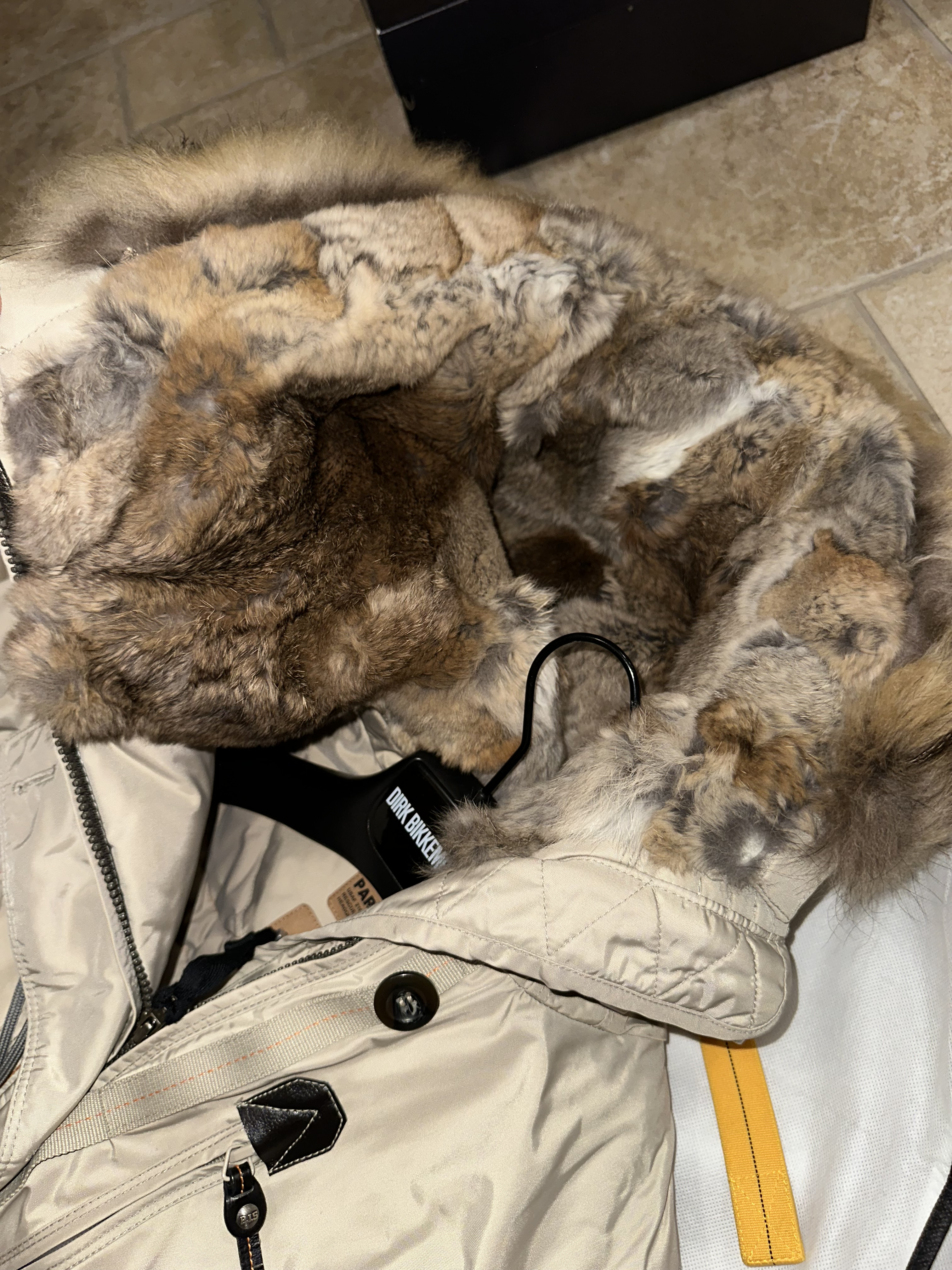 Парка с натуральным мехом смотреть фото