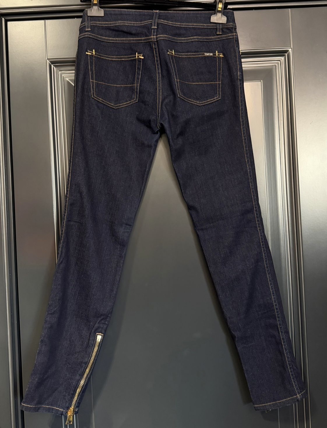 Джинсы Tom Ford смотреть фото