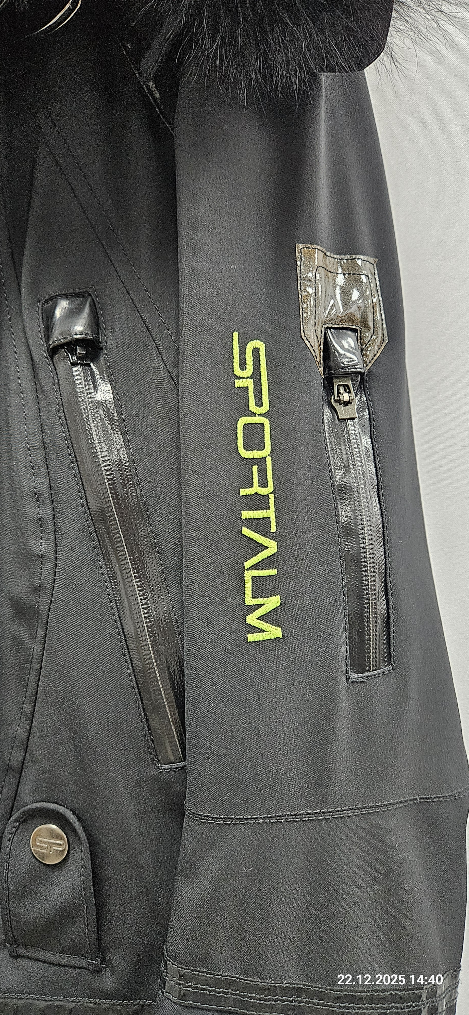 Горнолыжная куртка смотреть фото