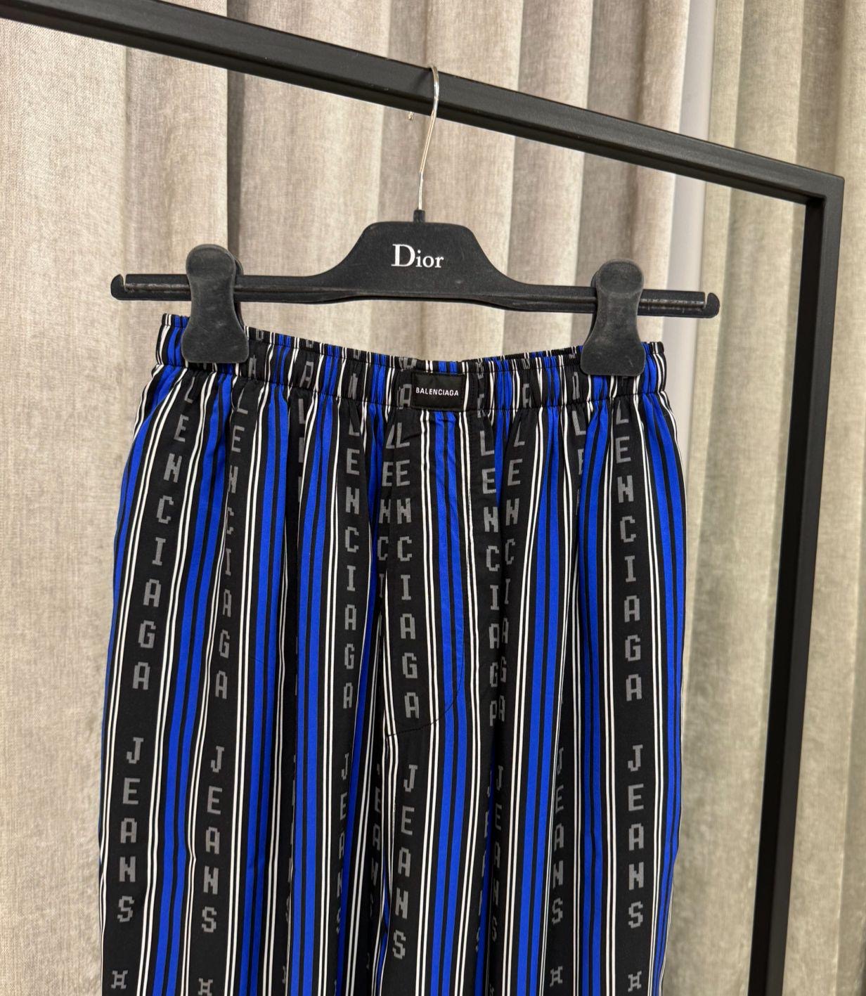 Брюки Balenciaga смотреть фото