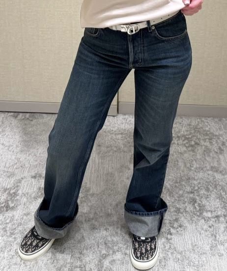 Джинсы Christian Dior смотреть фото