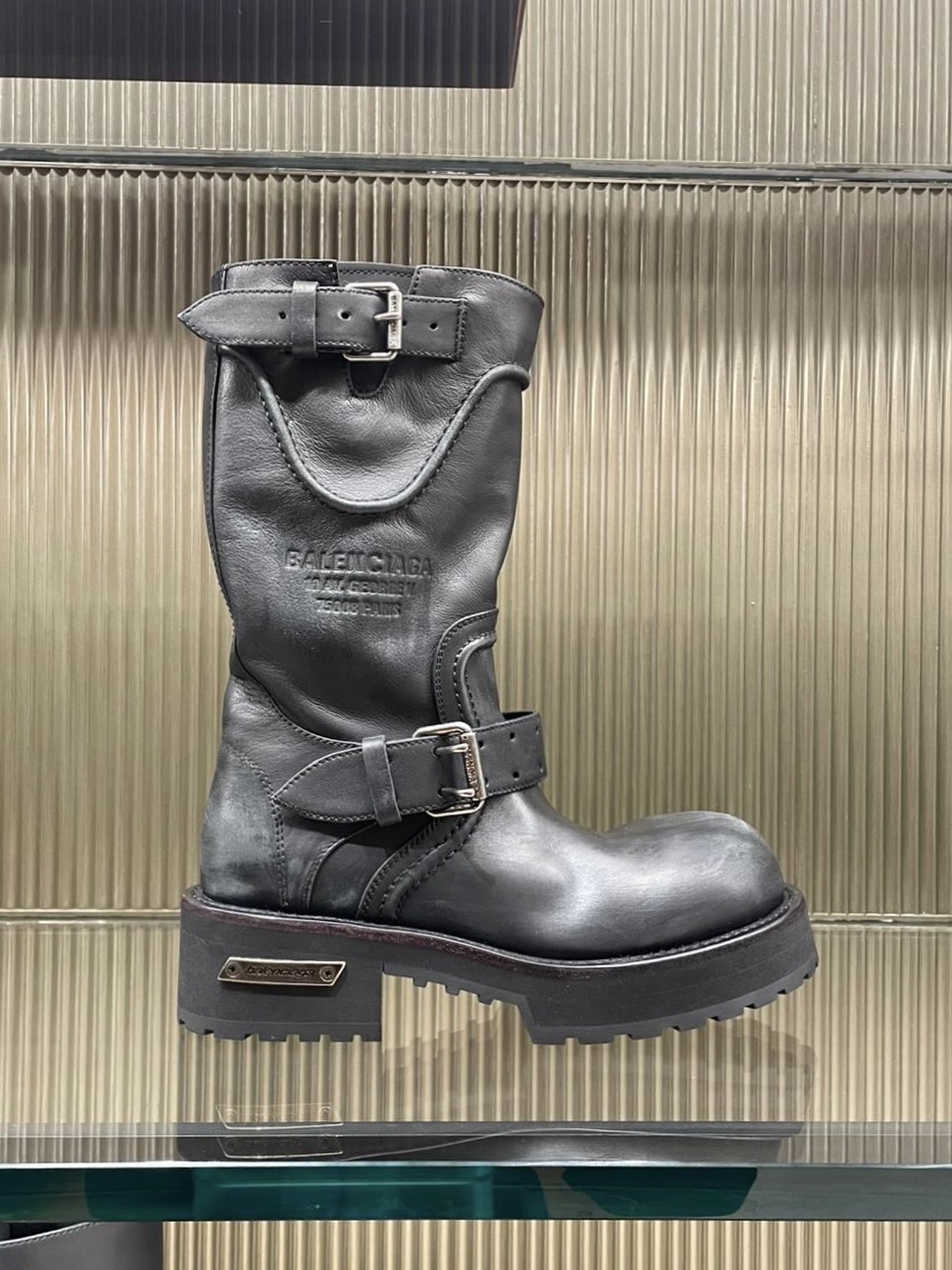 Сапоги смотреть фото