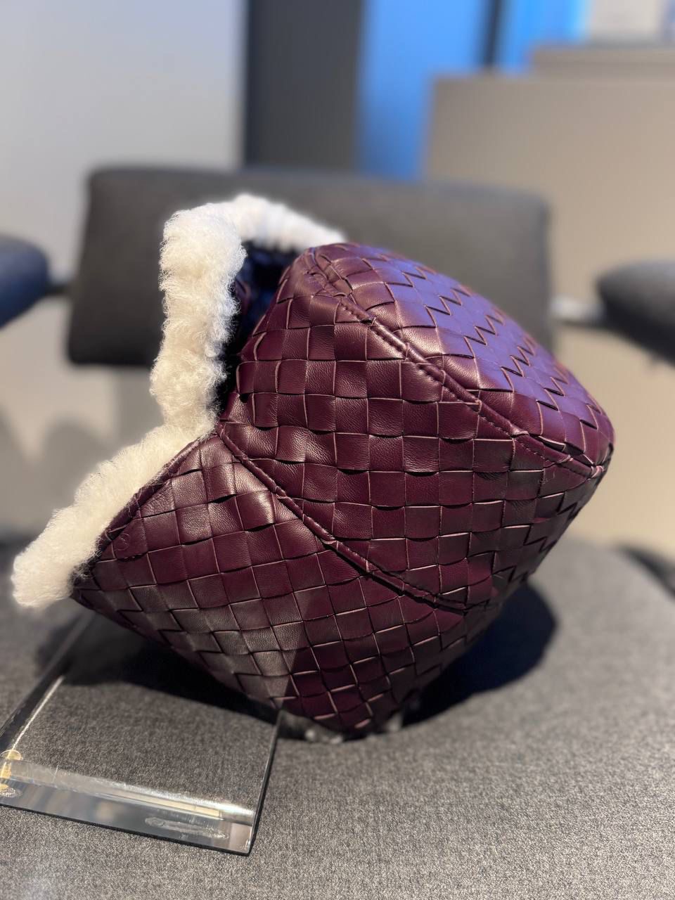 Шапка-ушанка смотреть фото