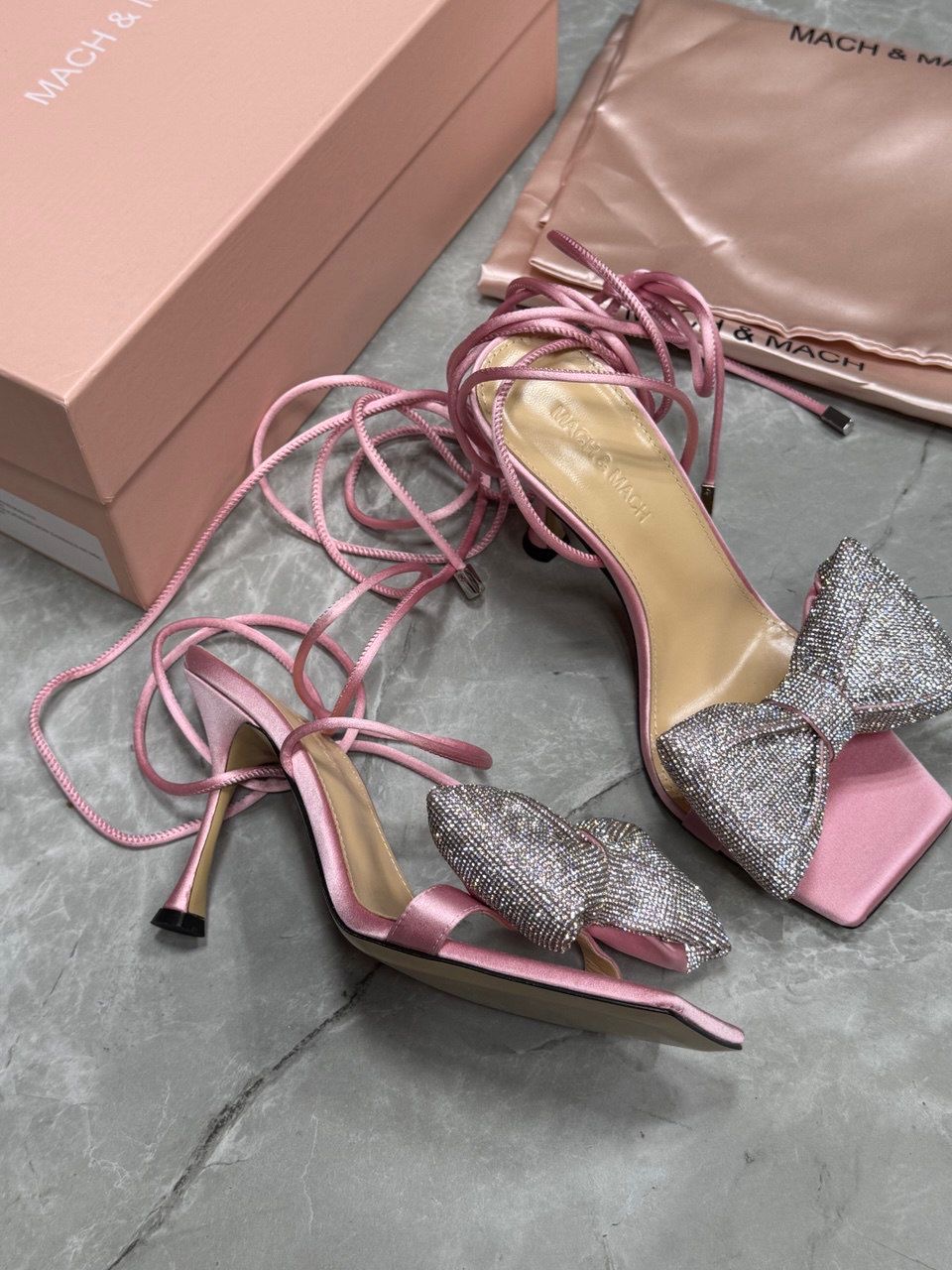 Босоножки смотреть фото