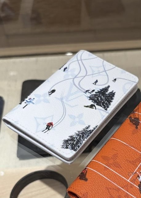 Картхолдер смотреть фото