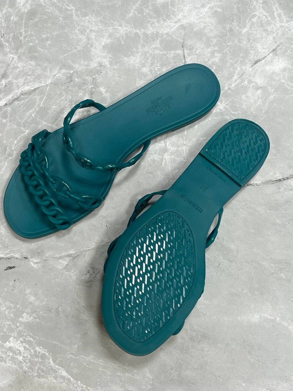 Шлёпки смотреть фото