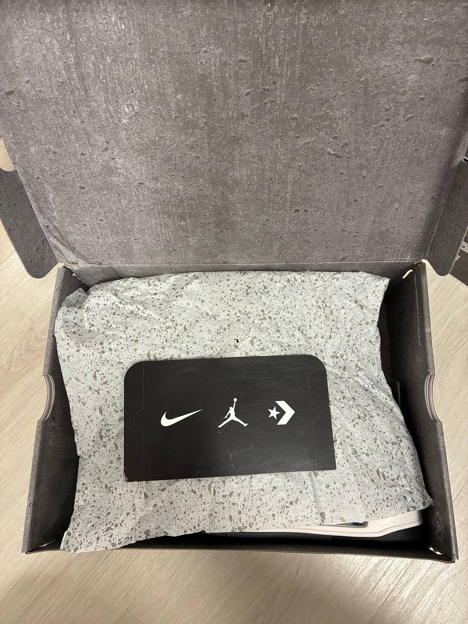 Кроссовки смотреть фото