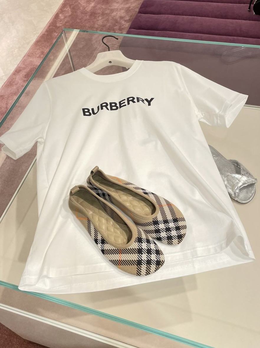 Футболка Burberry смотреть фото