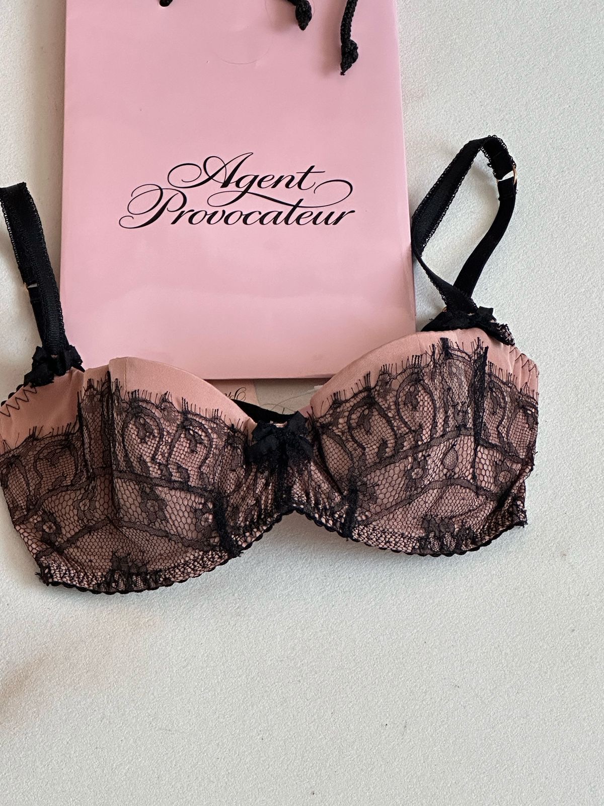 Бюстгальтер Agent Provocateur смотреть фото