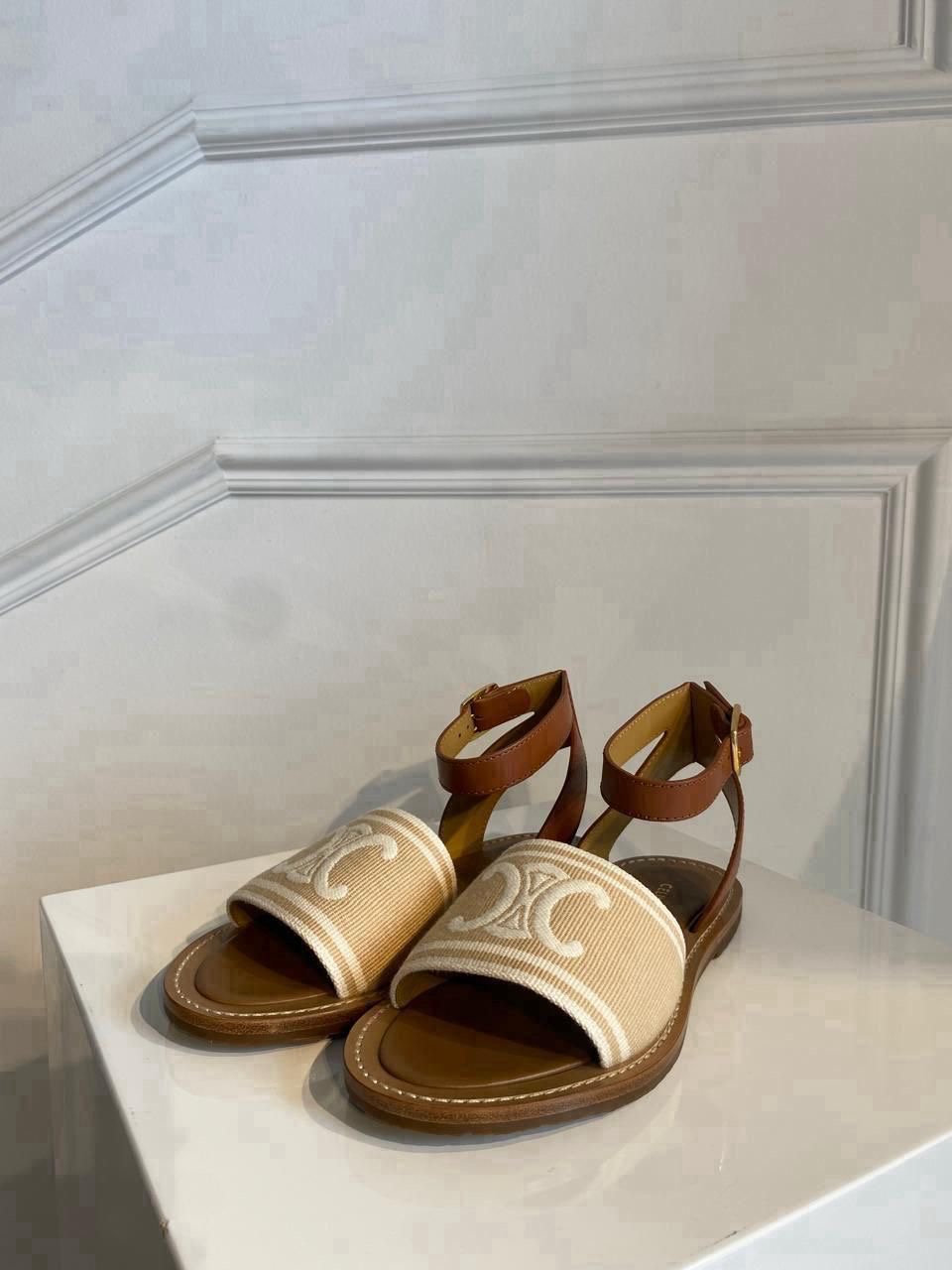 Сандалии смотреть фото