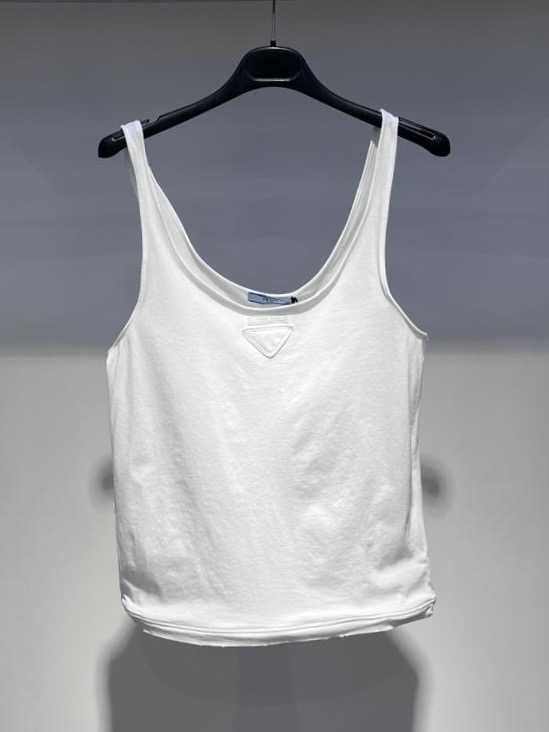 Майка Prada смотреть фото