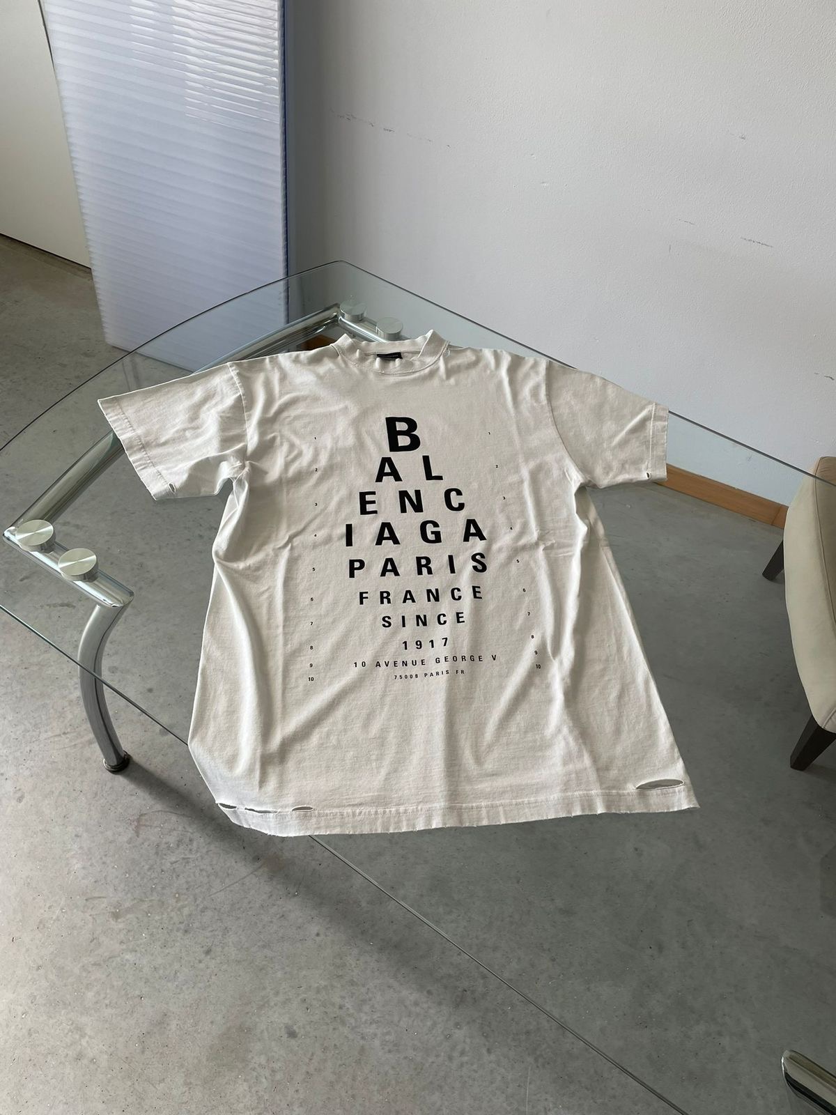 Футболка Balenciaga смотреть фото