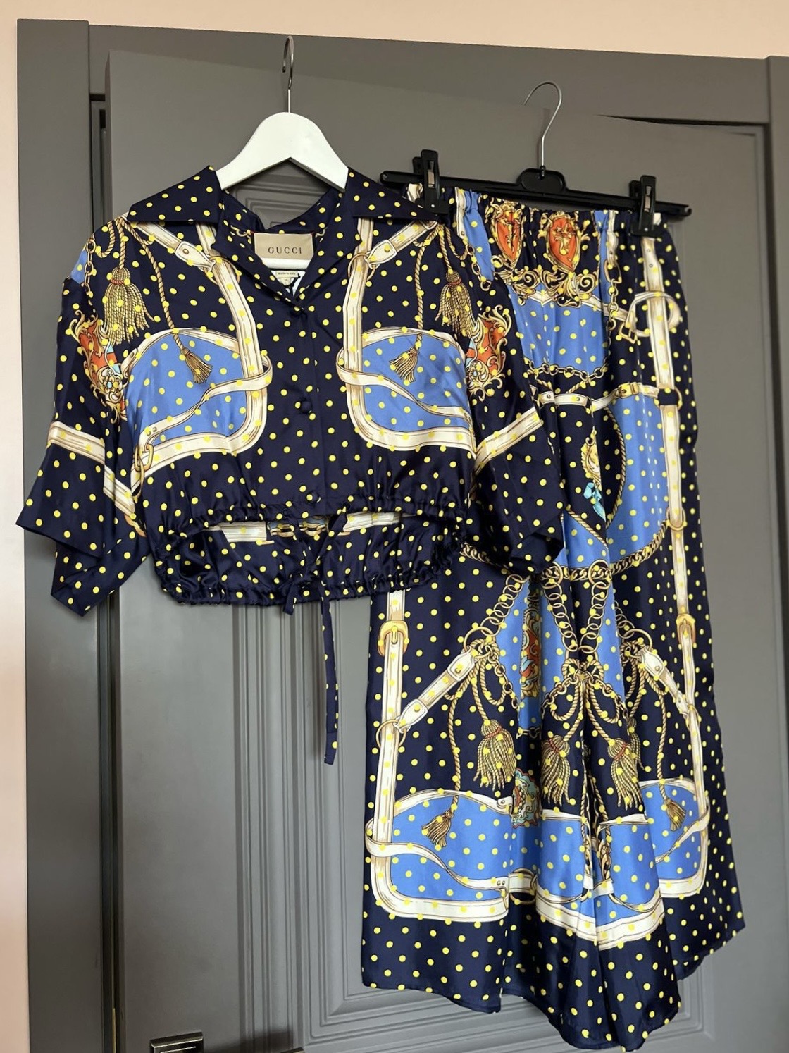 Костюм Gucci смотреть фото