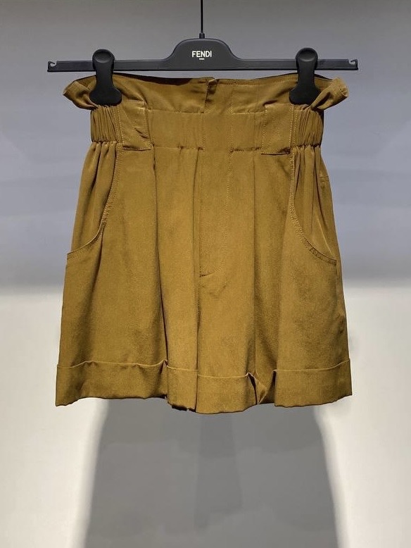 Шорты Fendi смотреть фото