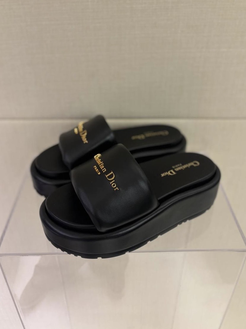 Шлёпки смотреть фото