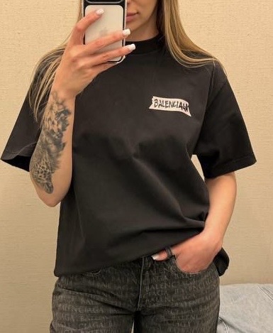 Футболка Balenciaga смотреть фото