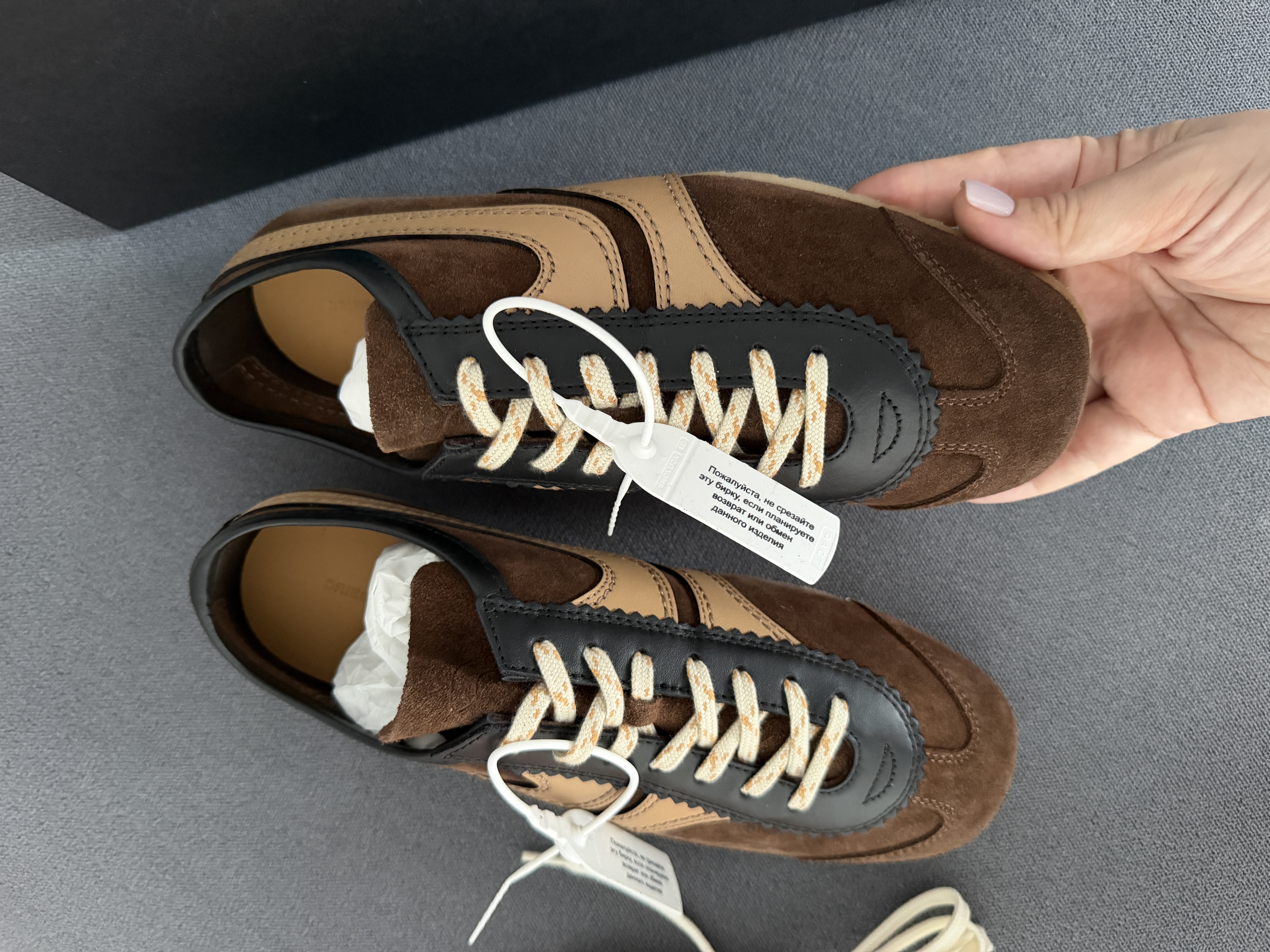 Кроссовки смотреть фото