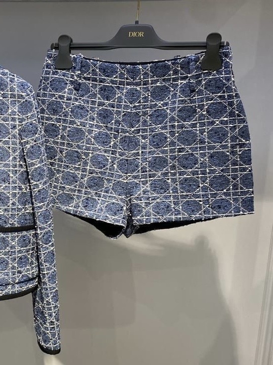 Шорты Christian Dior смотреть фото