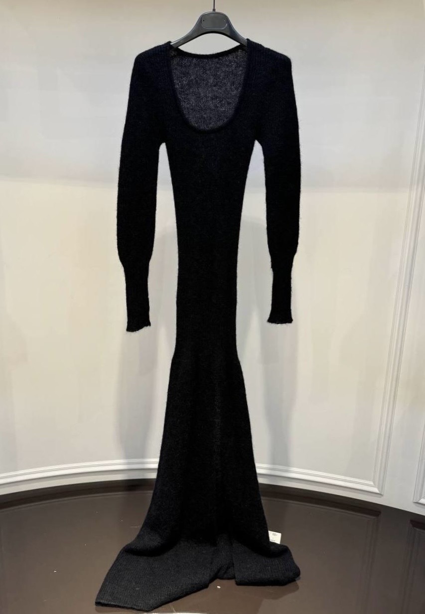 Платье Jacquemus смотреть фото