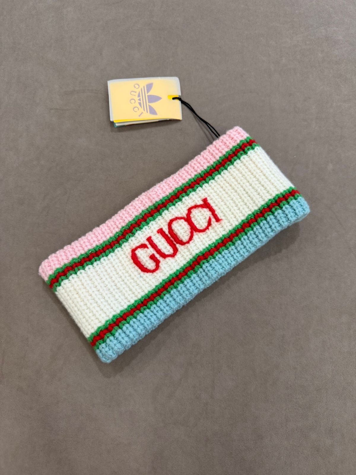 Повязка Adidas x Gucci смотреть фото