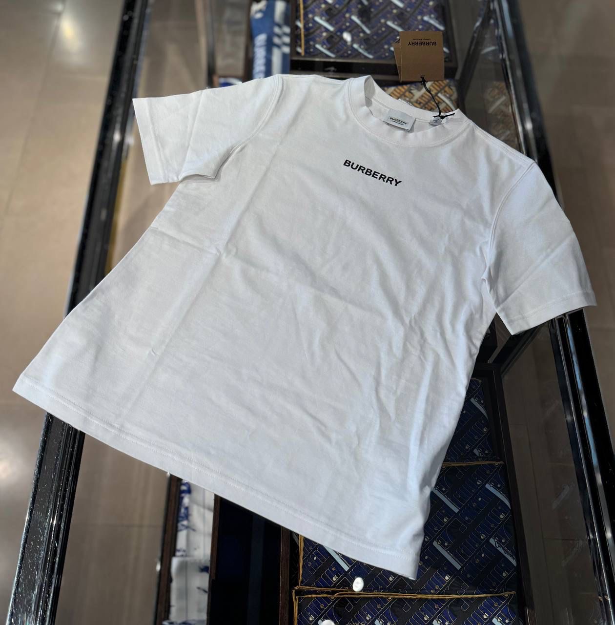 Футболка Burberry смотреть фото