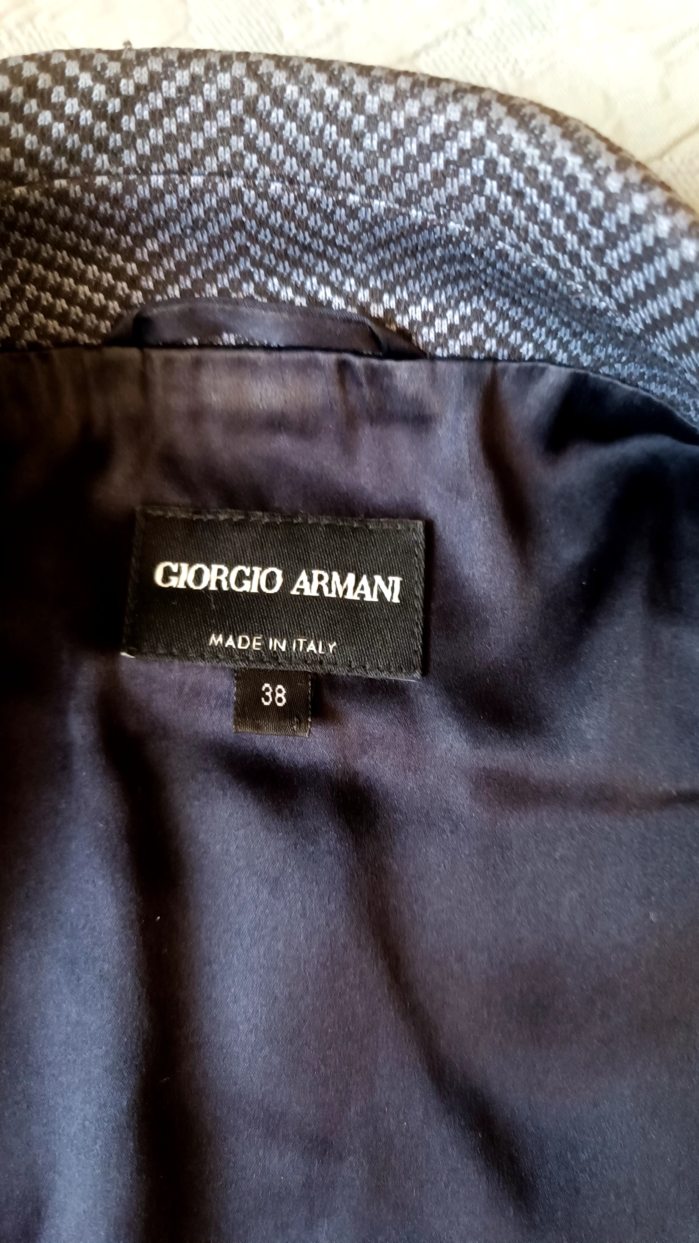 Пиджак Giorgio Armani смотреть фото