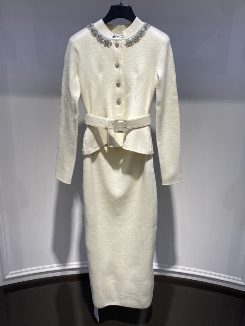 Платье Self-Portrait смотреть фото