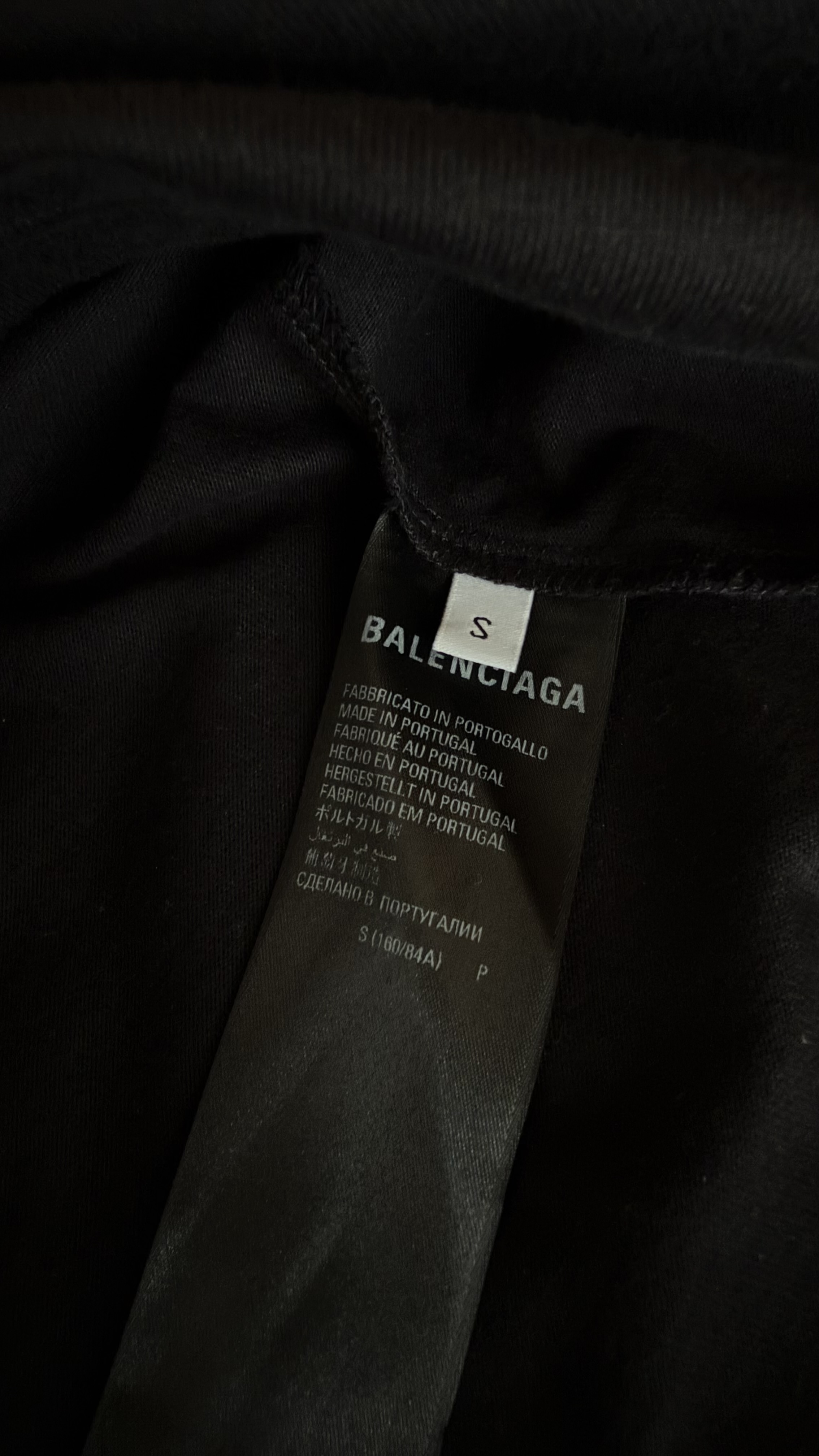 Футболка Balenciaga смотреть фото