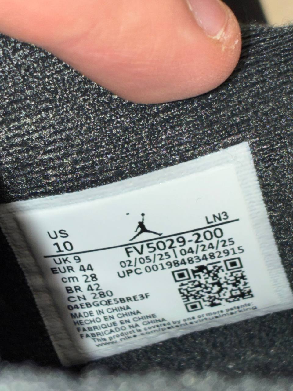 Кроссовки смотреть фото