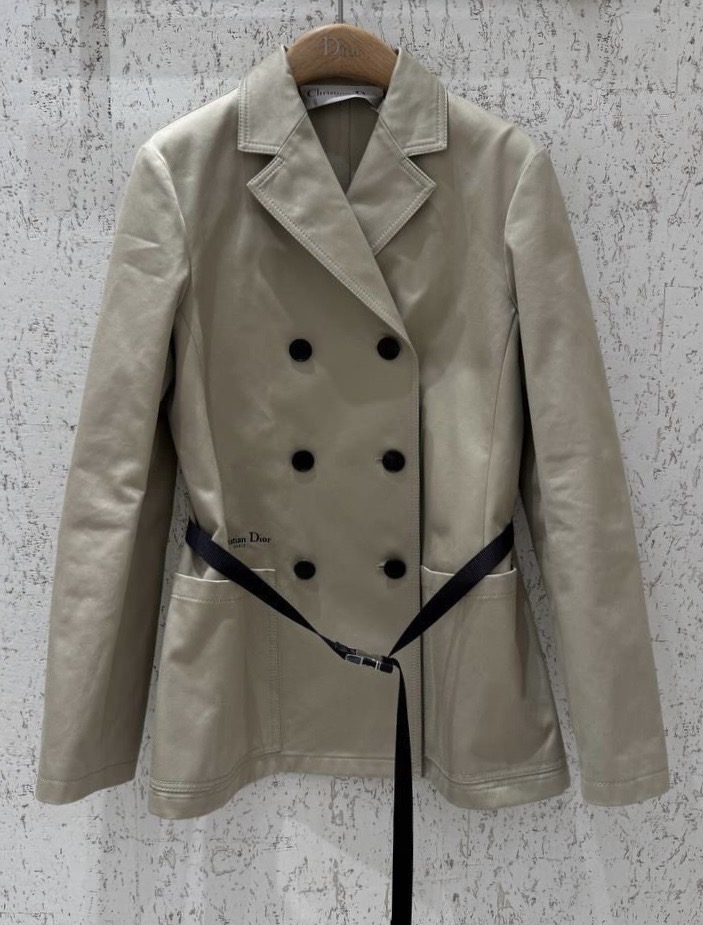 Жакет-курточка Christian Dior смотреть фото