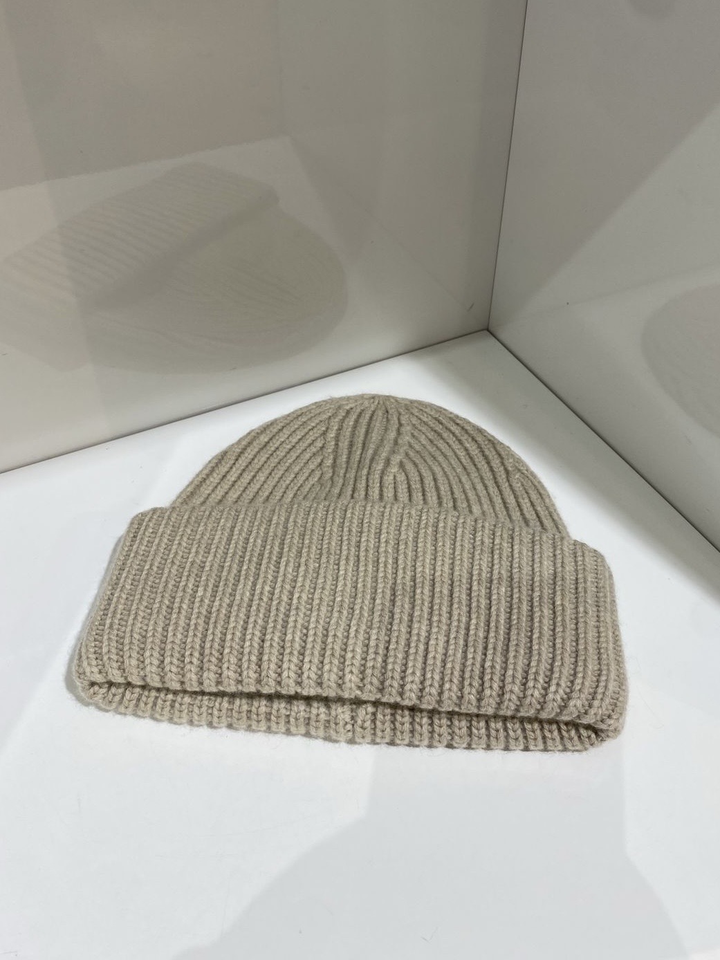 Шапка смотреть фото