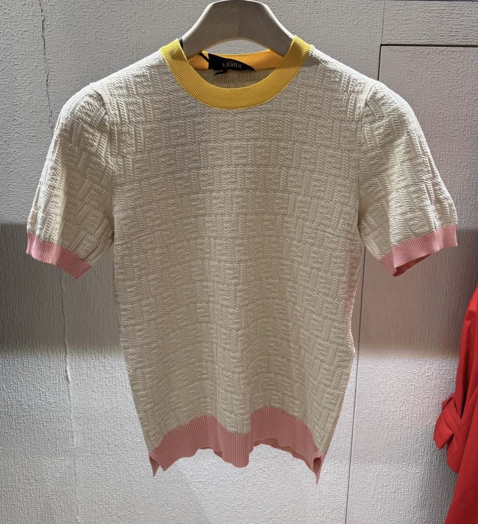 Топ Fendi смотреть фото