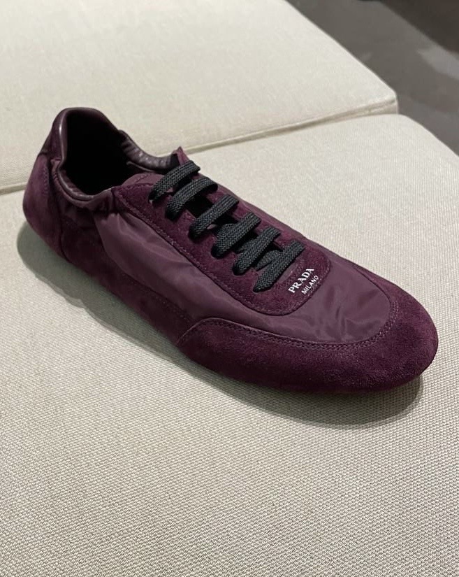 Кроссовки смотреть фото