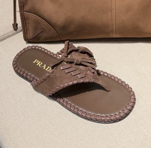 Шлёпки смотреть фото