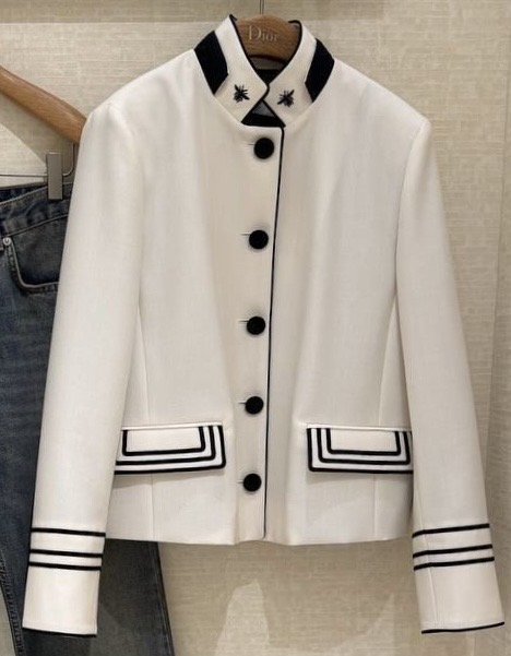 Жакет Christian Dior смотреть фото
