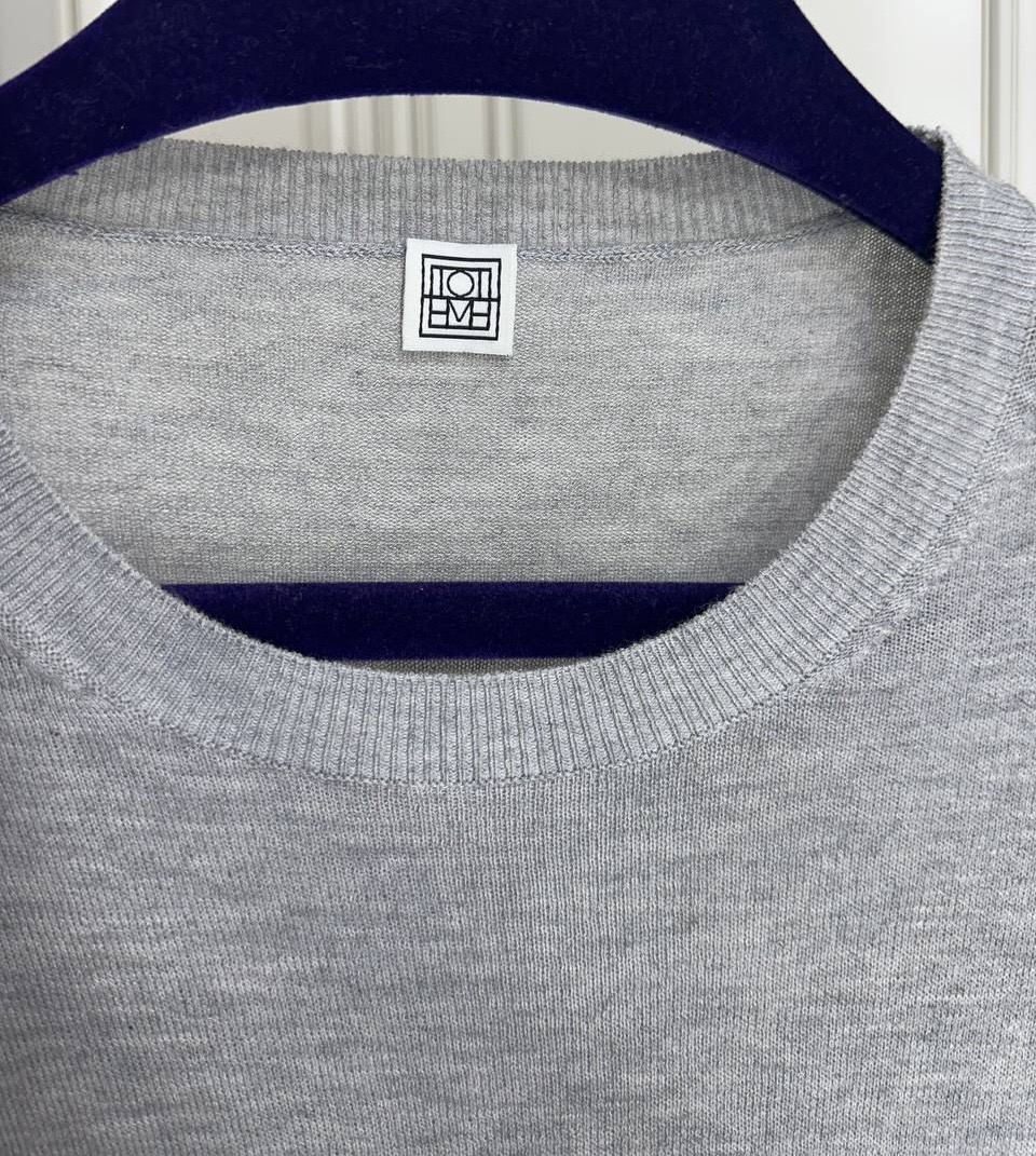 Джемпер Totême смотреть фото