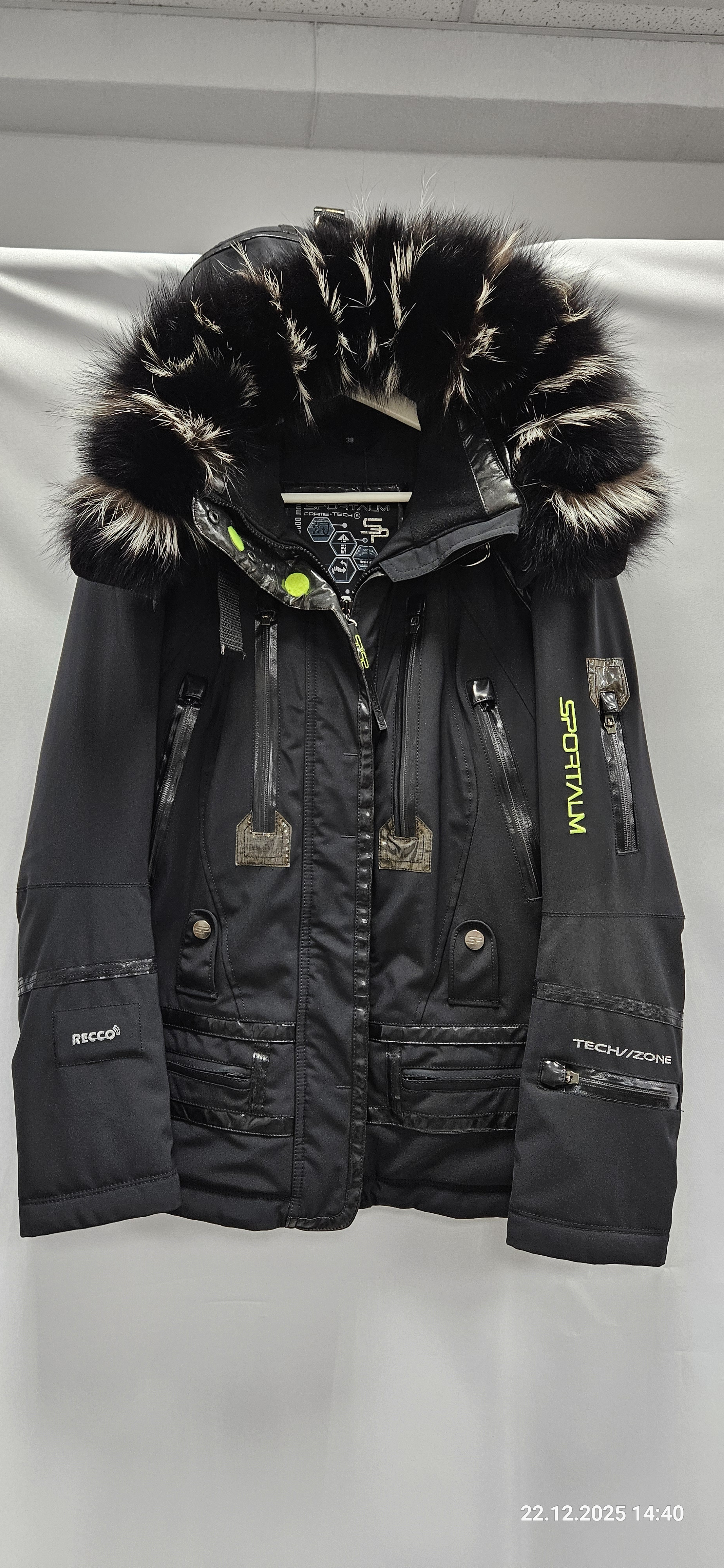 Горнолыжная куртка смотреть фото