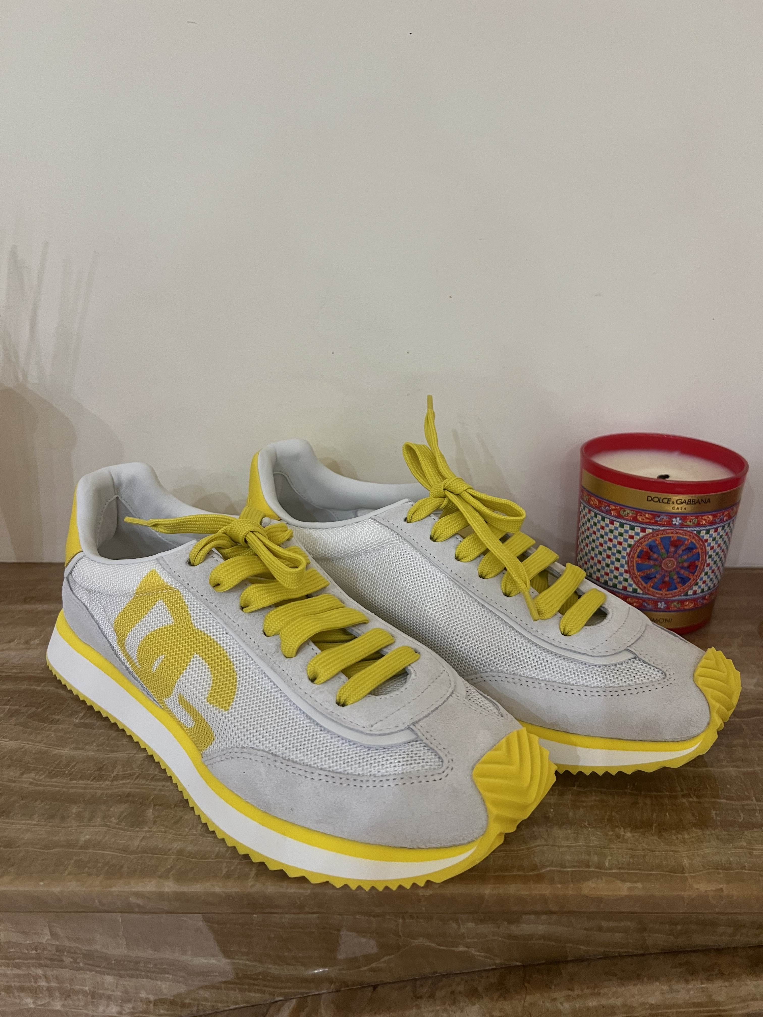 Кроссовки смотреть фото