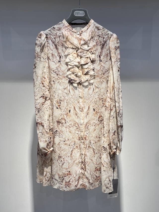 Платье Alexander McQueen смотреть фото
