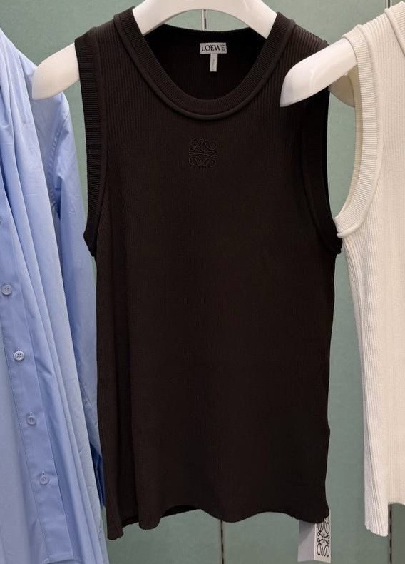 Топ Loewe смотреть фото