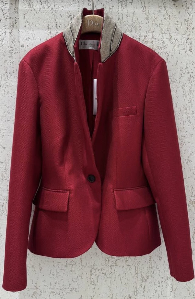 Жакет Christian Dior смотреть фото