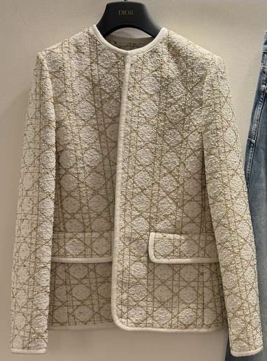 Жакет Christian Dior смотреть фото