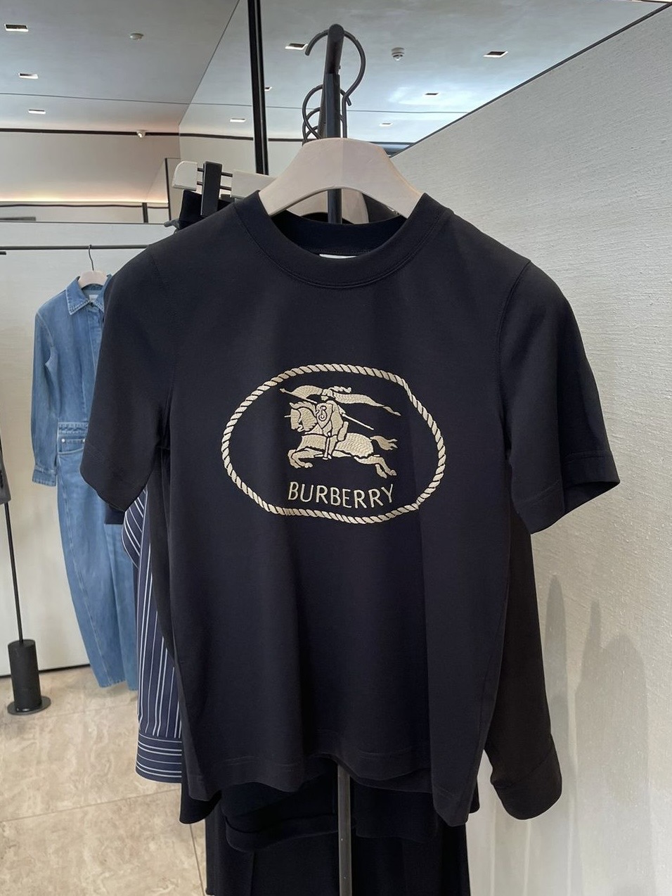 Футболка Burberry смотреть фото