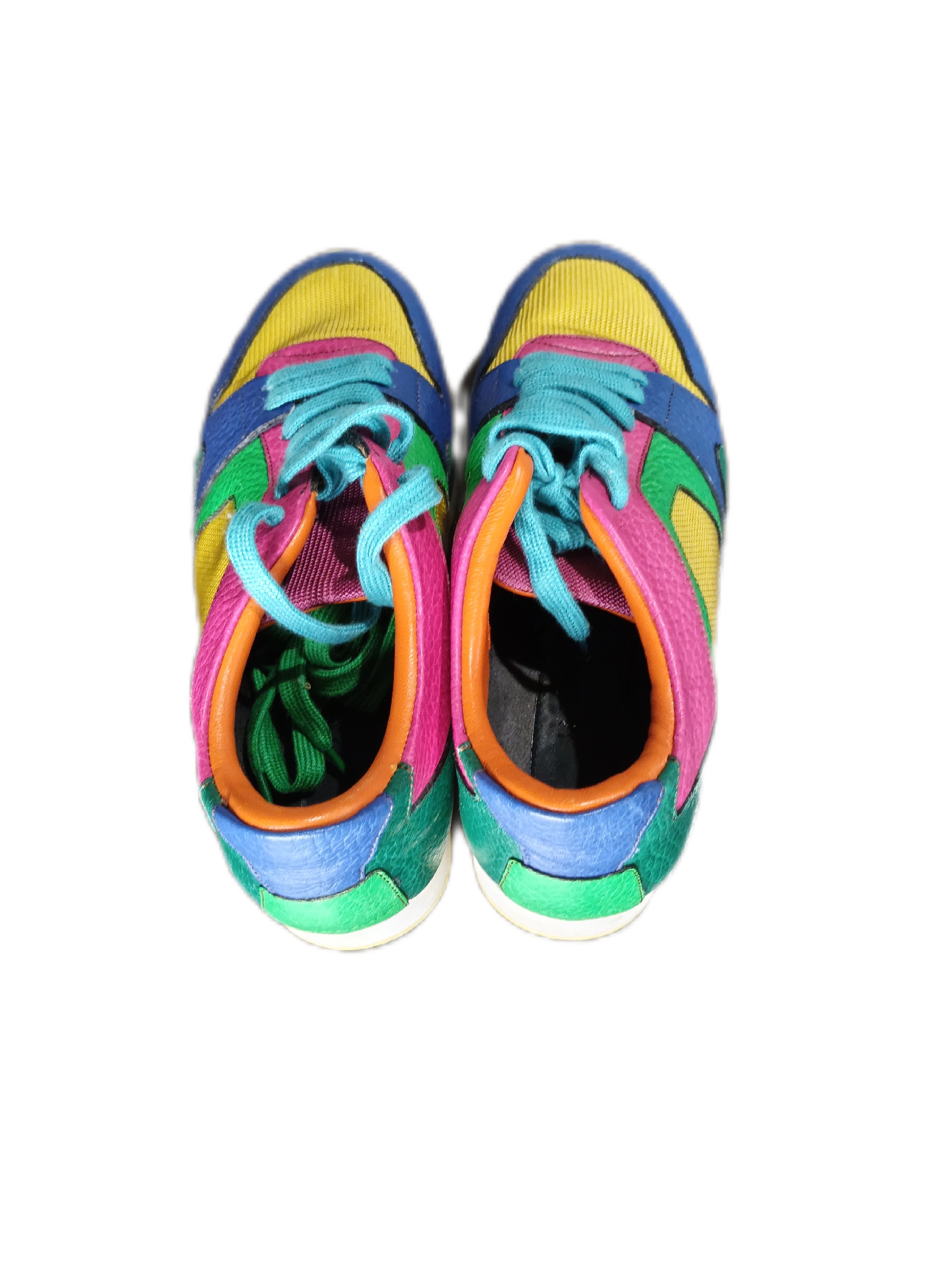 Кроссовки смотреть фото