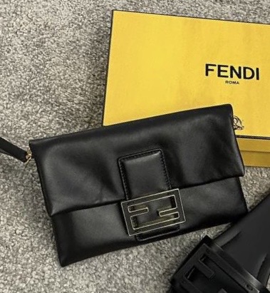 Клатч смотреть фото