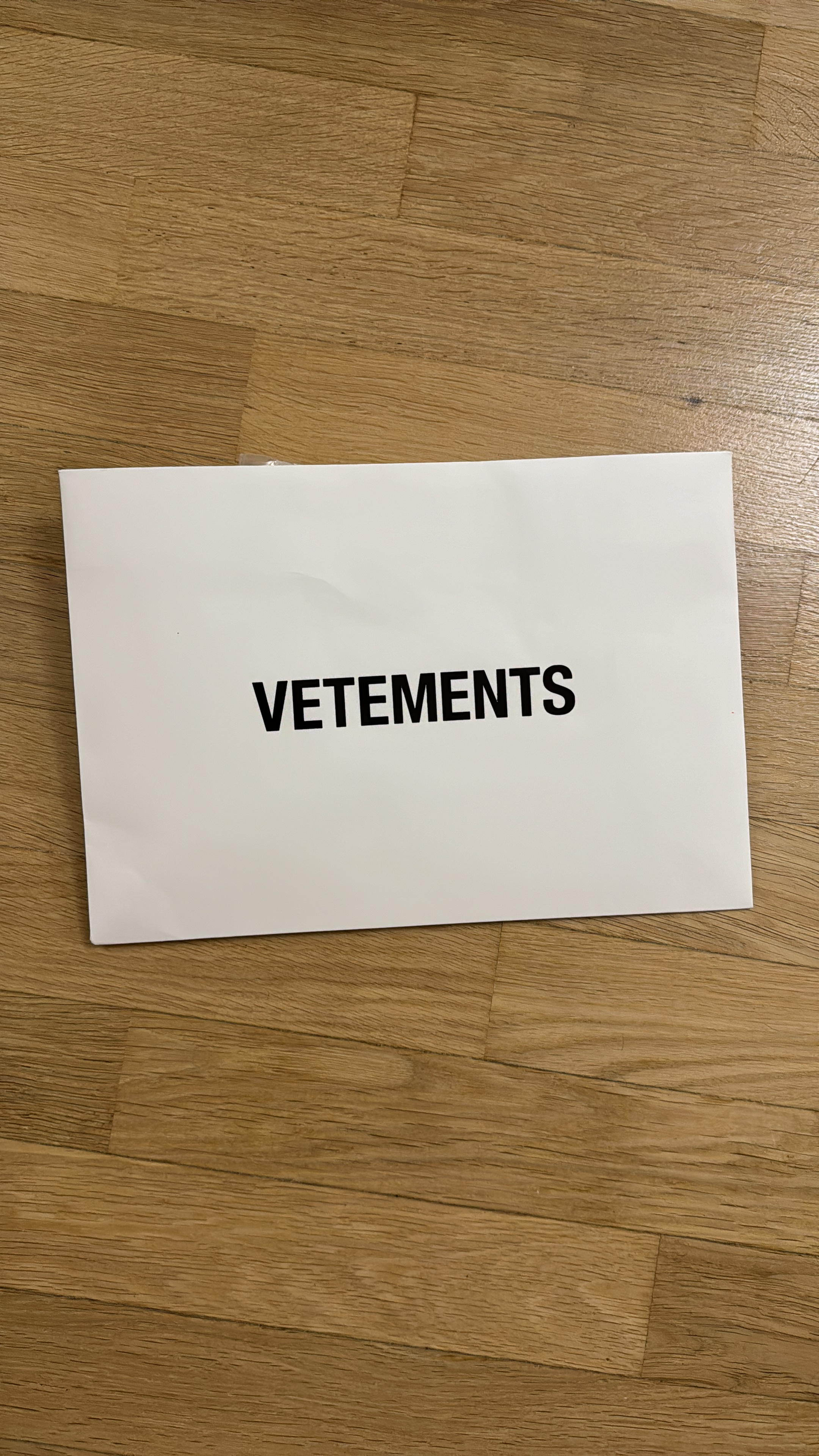 Футболка Vetements смотреть фото