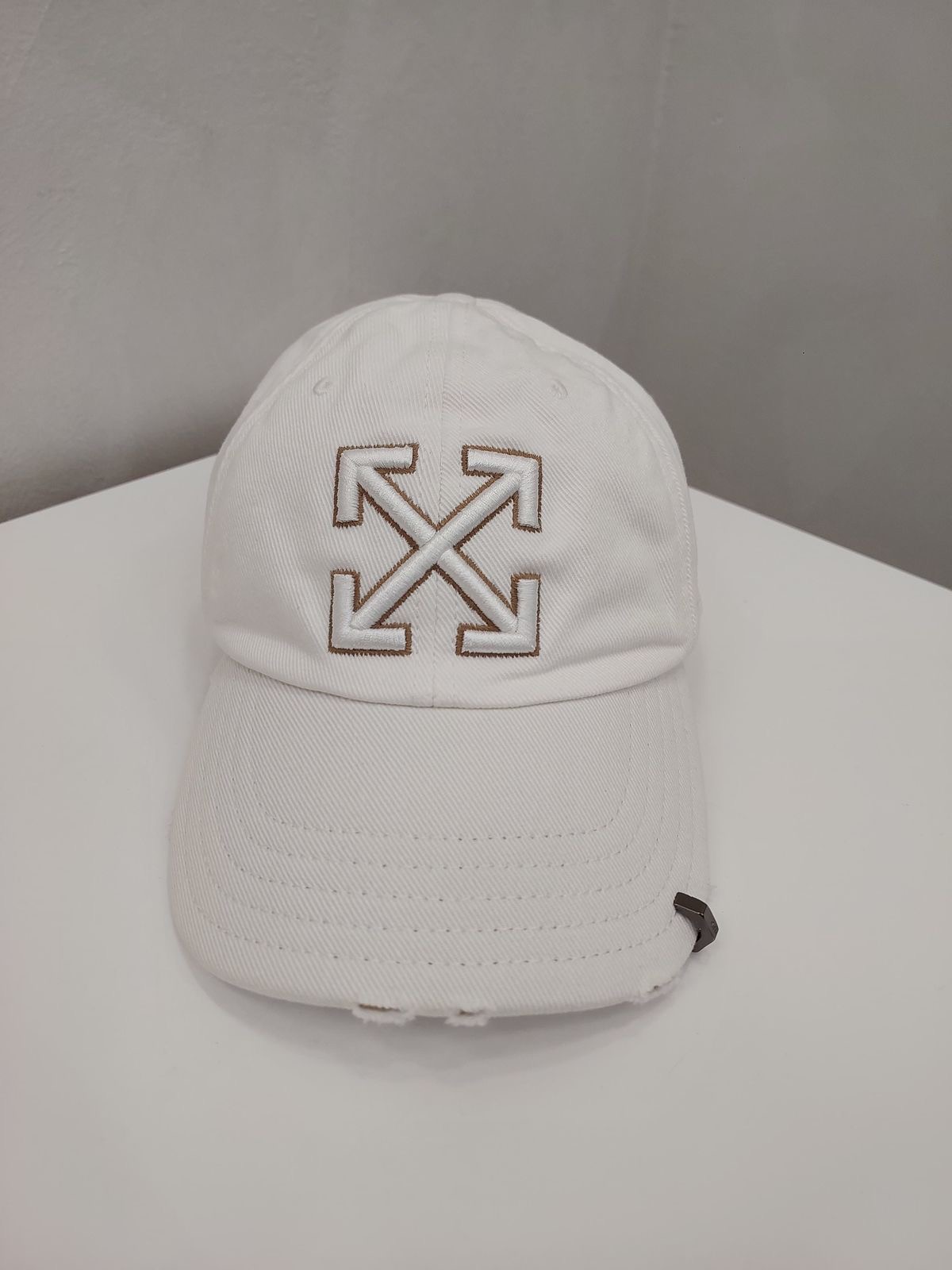 Кепка Off-white фото смотреть