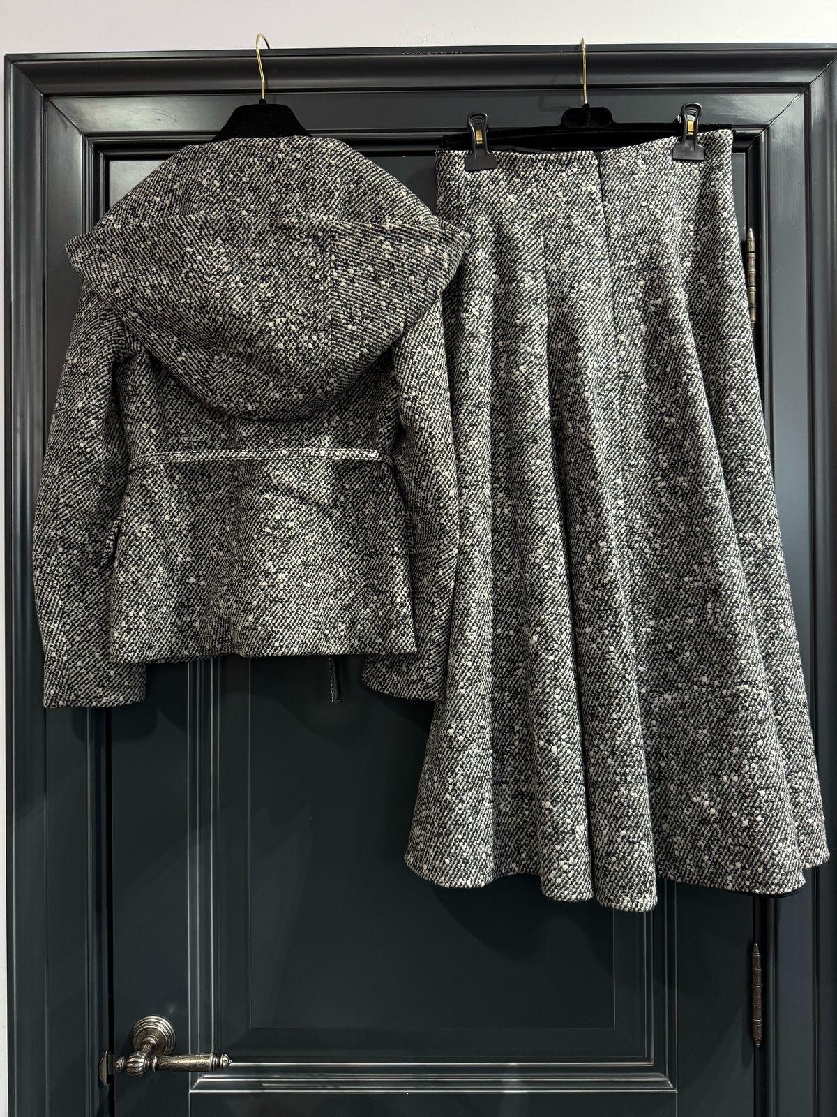 Костюм Christian Dior смотреть фото