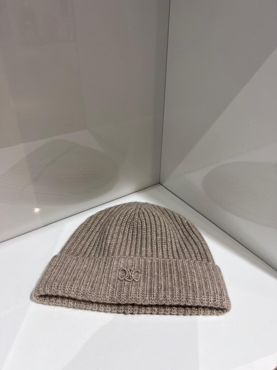 Шапка смотреть фото